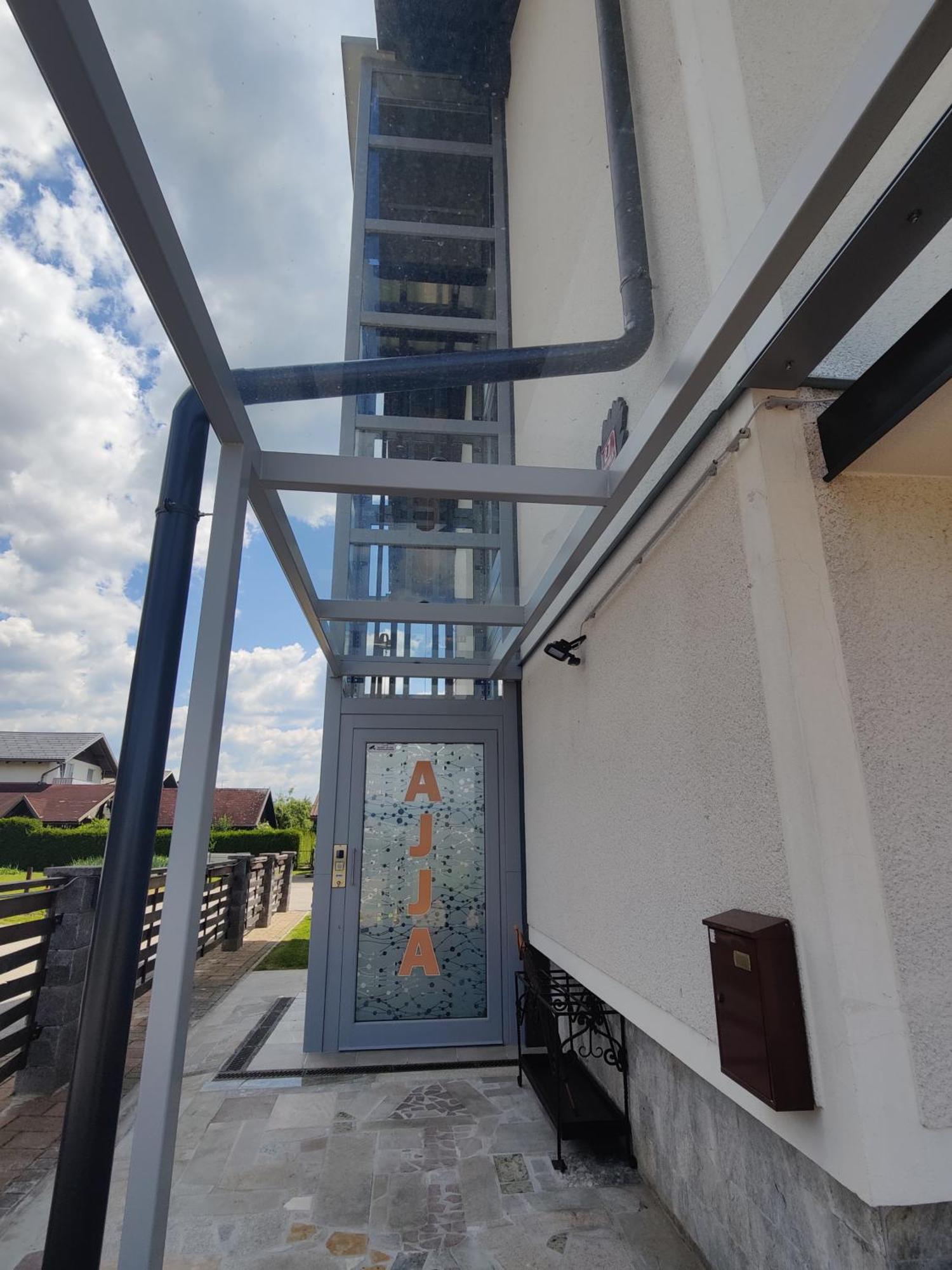 Apartma Ajja Šenčur Exterior foto